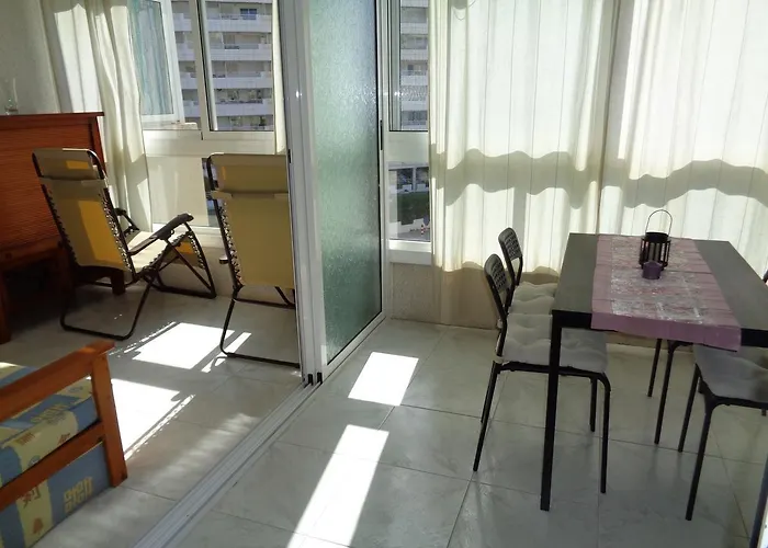 Edificio Apolo 11 Apartment *